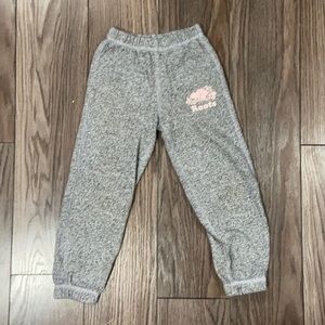 Girls size 5 roots jogging pants gray pink